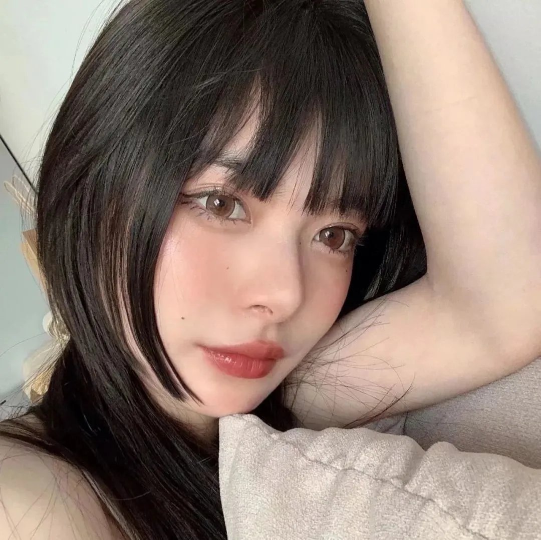 玉女怀春